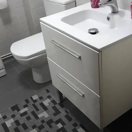 Chalet Adosado Con Garaje En Urbanizacion Piscina Prázdninový dům
